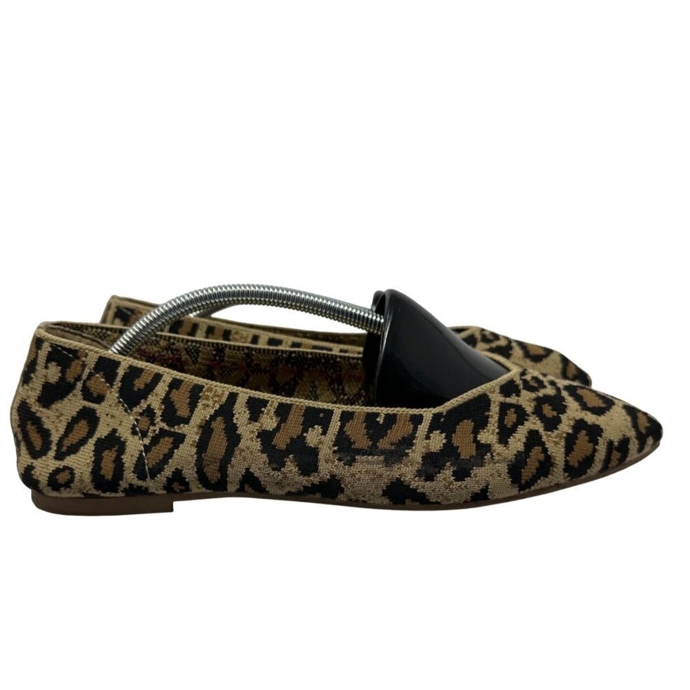 Skechers Cleo Claw Women’s Animal Print Pointed Comfort Flat Size 10